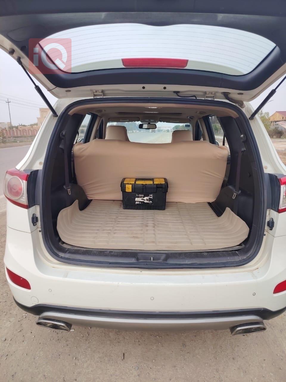 هيونداي سانتافي